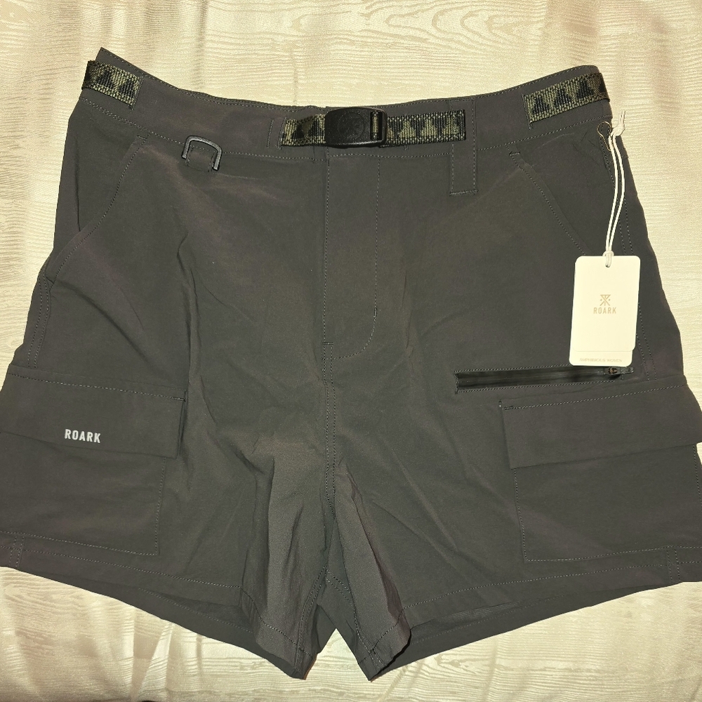 Roark Canyon Shorts Women NWT M Nero Gray